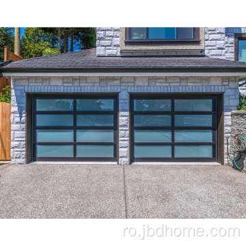 Uși de garaj din oțel din aluminiu electric modern rezidențial
